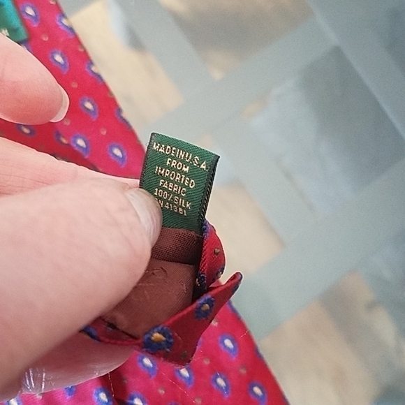 Lauren Ralph Lauren Repp Silk Handmade Red Blue Paisley Men's Necktie - Picture 5 of 8